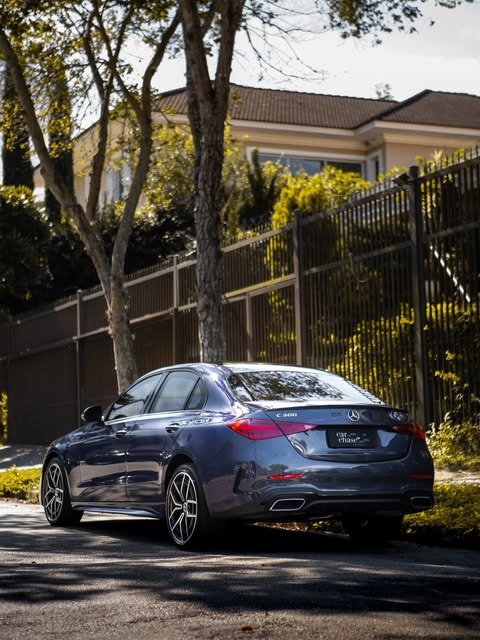 MERCEDES-BENZ C 300 AMG LINE - Imagem 2