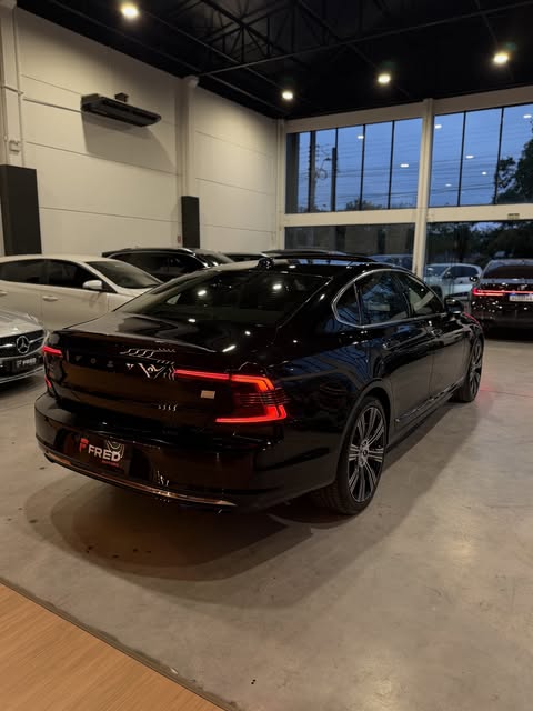 VOLVO S90 T-8 INSCRIPT - Imagem 4