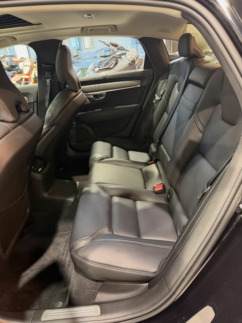 VOLVO S90 T-8 INSCRIPT - Imagem 6
