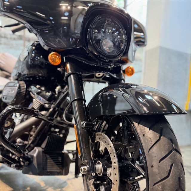 HARLEY-DAVIDSON STREET GLIDE SPECIAL - Imagem 2