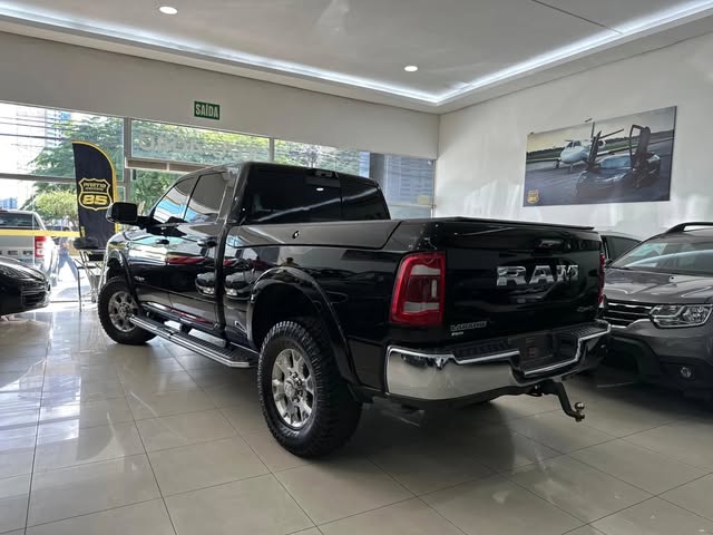 RAM 3500 LARAMIE - Imagem 3