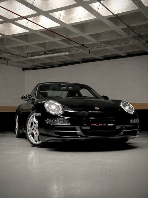 PORSCHE 911 CARRERA 4S - Imagem 2