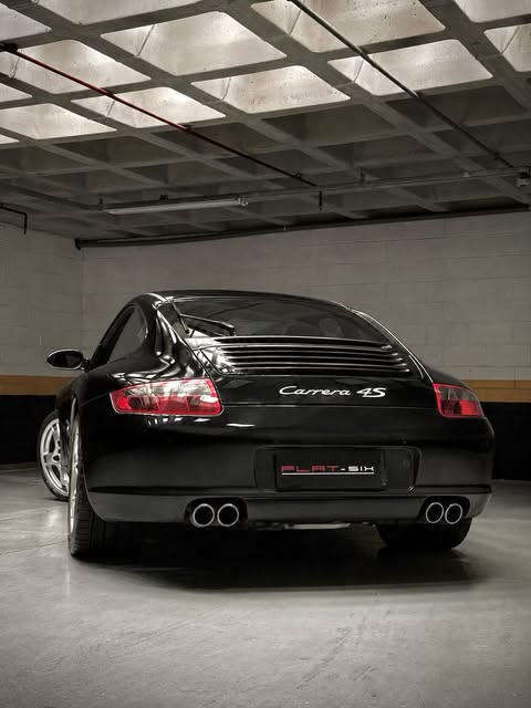 PORSCHE 911 CARRERA 4S - Imagem 3