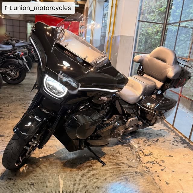 HARLEY-DAVIDSON STREET GLIDE ULTRA - Imagem 6