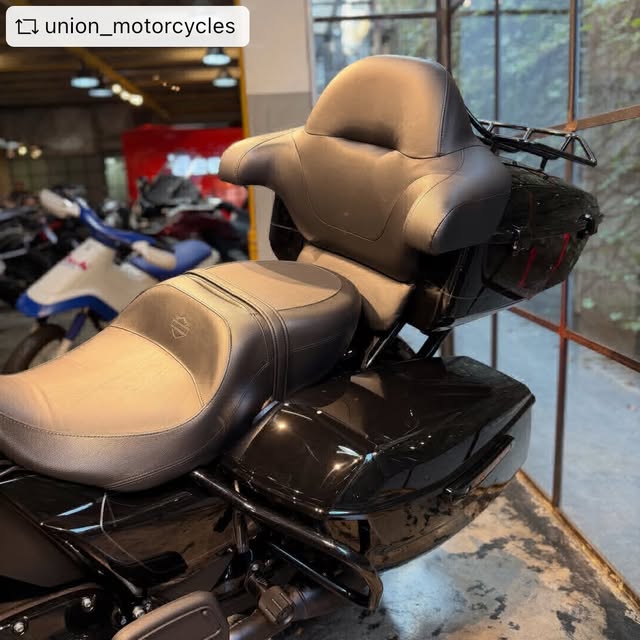 HARLEY-DAVIDSON STREET GLIDE ULTRA - Imagem 9