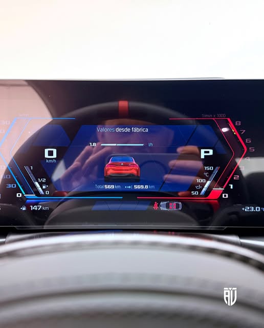 BMW M4 COMPETITION - Imagem 9