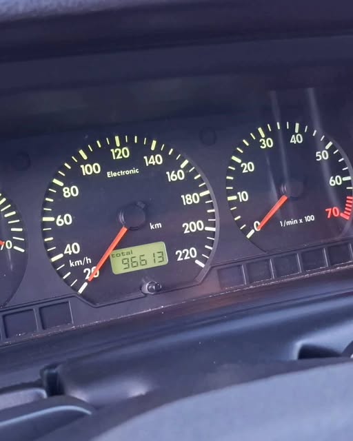 VOLKSWAGEN SANTANA COMFORTLINE - Imagem 6