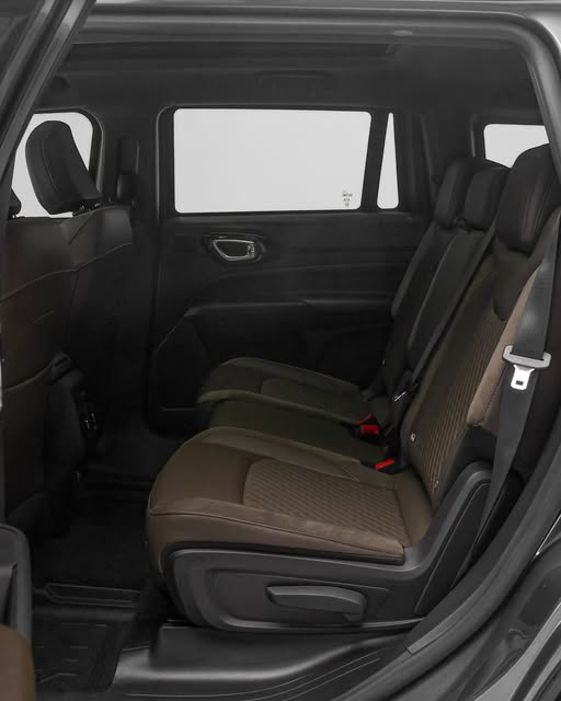 JEEP COMMANDER OVERLAND - Imagem 5