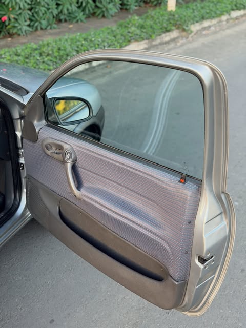 CHEVROLET CORSA - Imagem 17