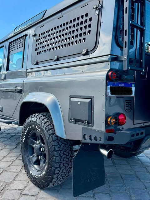 LAND ROVER DEFENDER 110S - Imagem 6