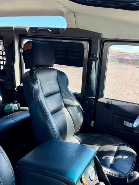 LAND ROVER DEFENDER 110S - Imagem 7