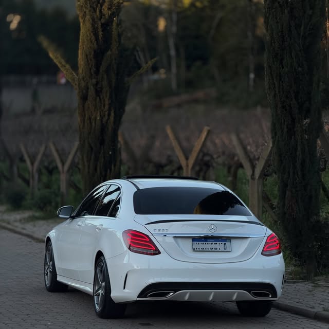 MERCEDES-BENZ C 250 SPORT - Imagem 17