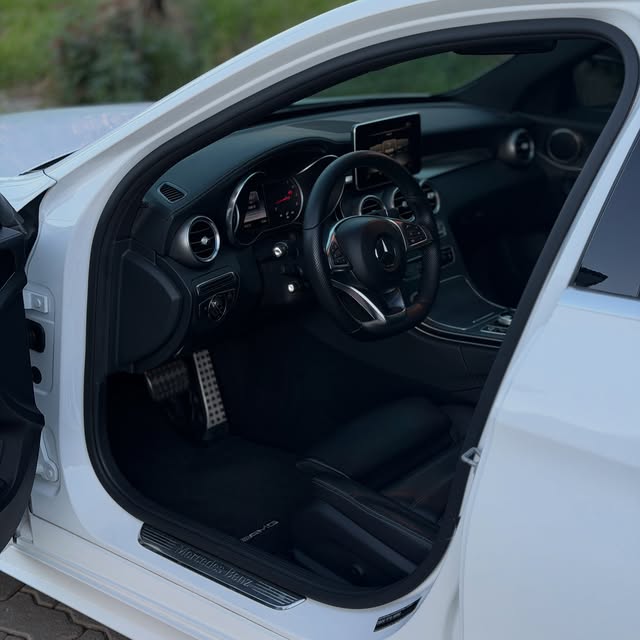MERCEDES-BENZ C 250 SPORT - Imagem 6