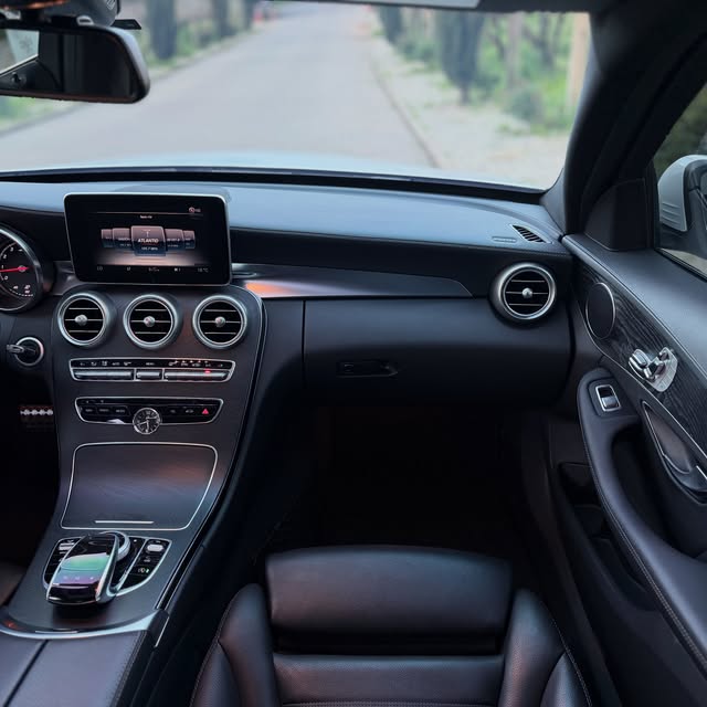 MERCEDES-BENZ C 250 SPORT - Imagem 9