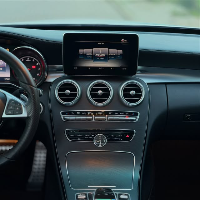MERCEDES-BENZ C 250 SPORT - Imagem 10
