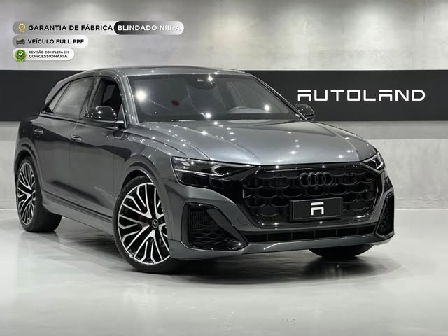 AUDI Q8 3.0 TFSI PERFORMANCE BLACK QUATTRO TIPTRONIC - Imagem 1