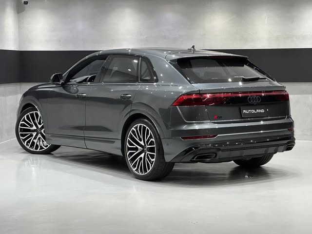 AUDI Q8 3.0 TFSI PERFORMANCE BLACK QUATTRO TIPTRONIC - Imagem 2