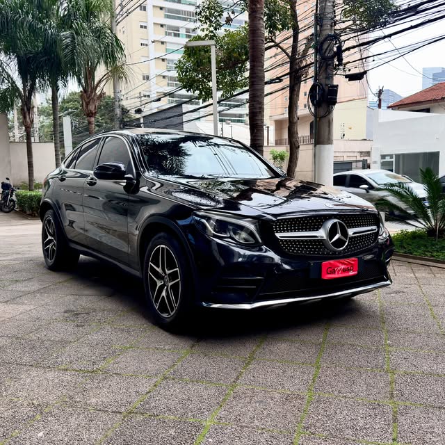 MERCEDES-BENZ GLC 250 SPORT AMG - Imagem 3