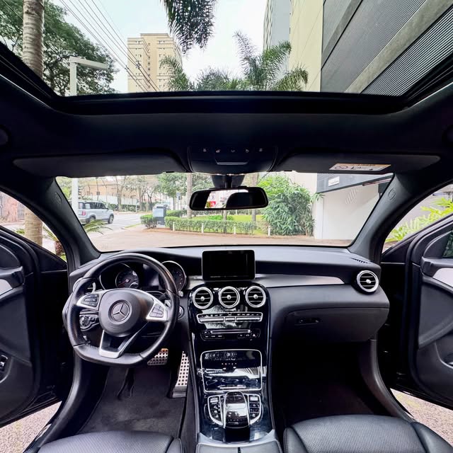 MERCEDES-BENZ GLC 250 SPORT AMG - Imagem 7
