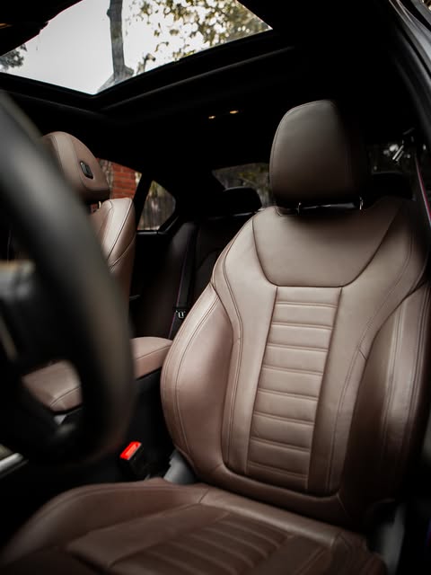 BMW 320I M SPORT - Imagem 11