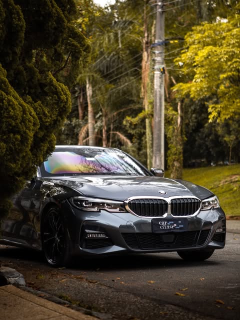 BMW 320I M SPORT - Imagem 3