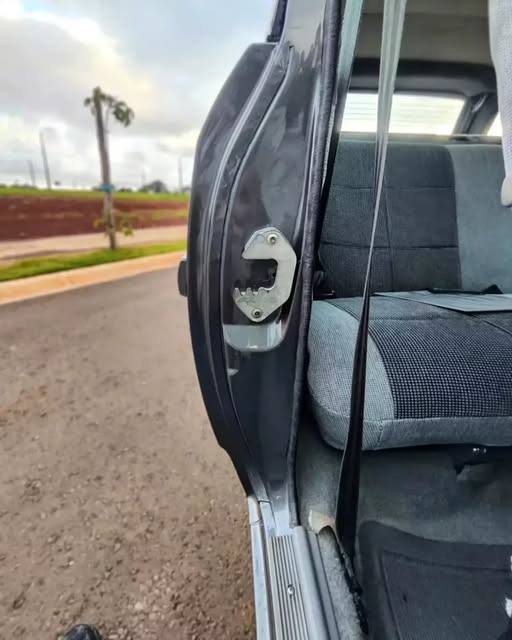 CHEVROLET CARAVAN COMODORO SL/E - Imagem 15