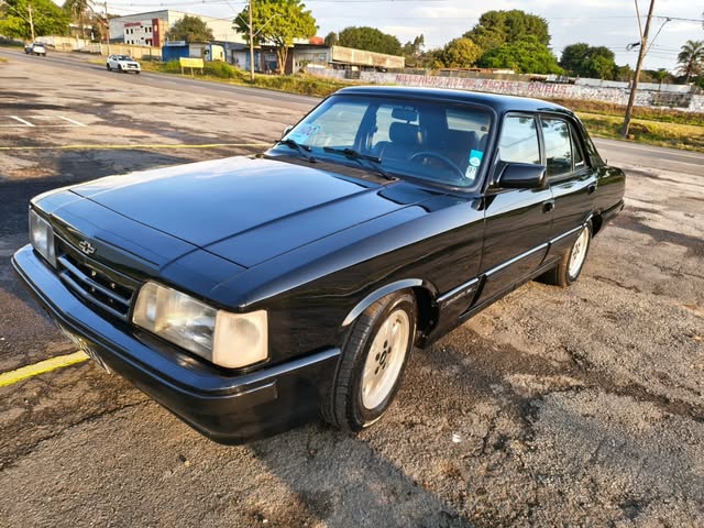 CHEVROLET OPALA DIPLOMATA SE 4.1/S AUTOMÁTIC - Imagem 10