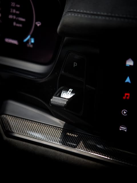 PORSCHE CAYENNE TURBO GT - Imagem 18