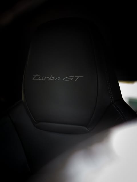 PORSCHE CAYENNE TURBO GT - Imagem 19
