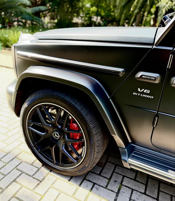 MERCEDES-BENZ G 63 AMG AMG - Imagem 8