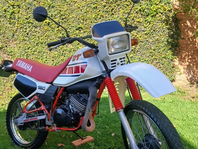YAMAHA DT 180 - Imagem 3