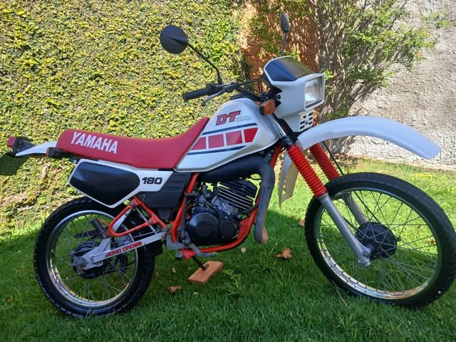YAMAHA DT 180 - Imagem 5
