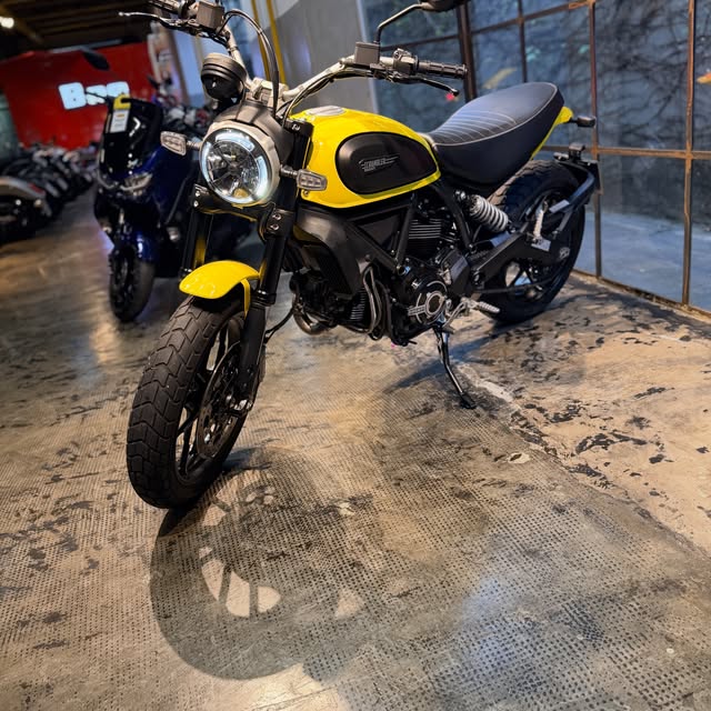 DUCATI SCRAMBLER ICON - Imagem 6