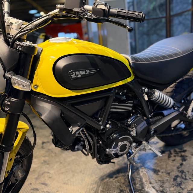 DUCATI SCRAMBLER ICON - Imagem 8