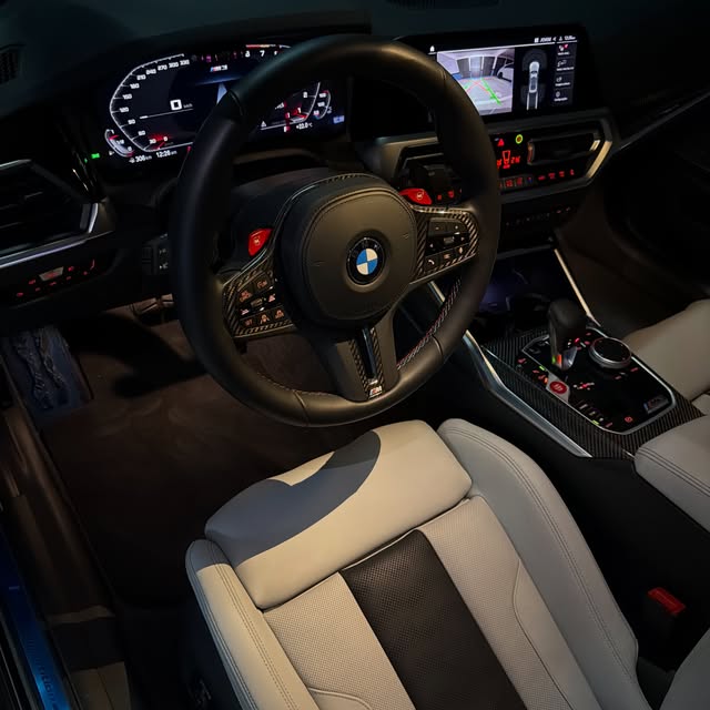 BMW M3 COMPETITION - Imagem 12