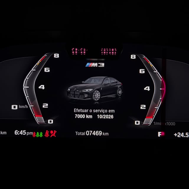 BMW M3 COMPETITION - Imagem 14
