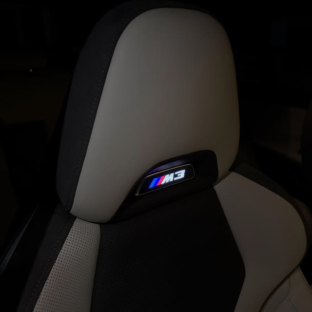 BMW M3 COMPETITION - Imagem 18