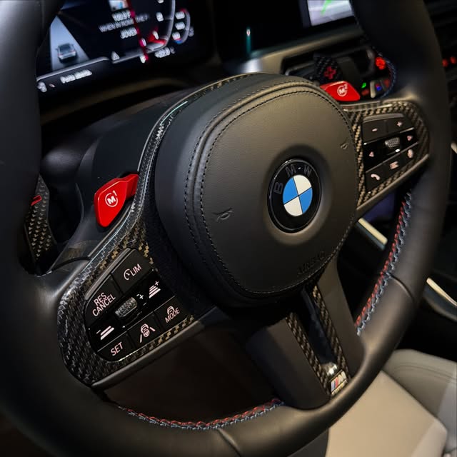 BMW M3 COMPETITION - Imagem 6