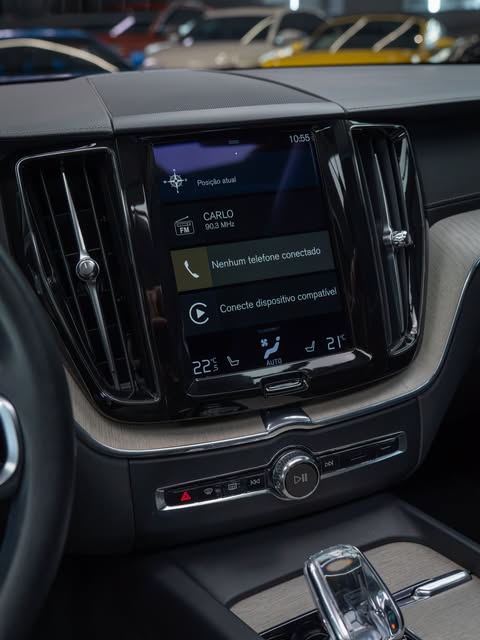 VOLVO XC60 T8 INSCRIPTION - Imagem 6