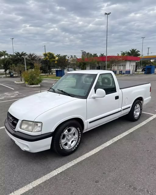 CHEVROLET S10 - Imagem 2