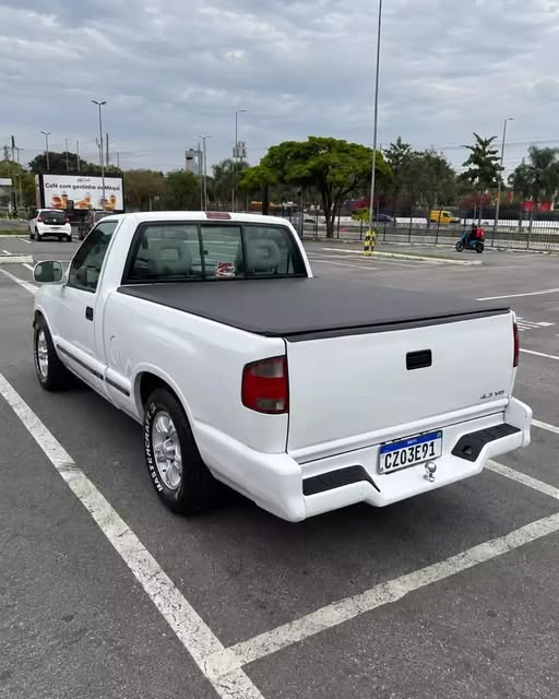 CHEVROLET S10 - Imagem 3