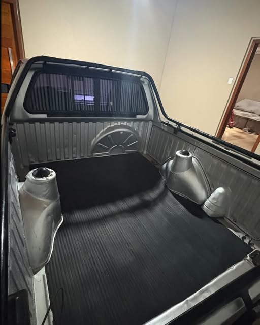 VOLKSWAGEN SAVEIRO SUMMER 1.8 - Imagem 7