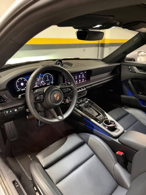 PORSCHE 911 CARRERA - Imagem 5