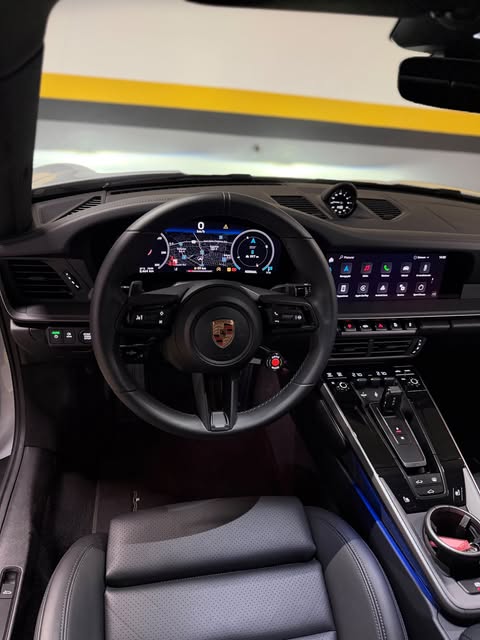 PORSCHE 911 CARRERA - Imagem 6