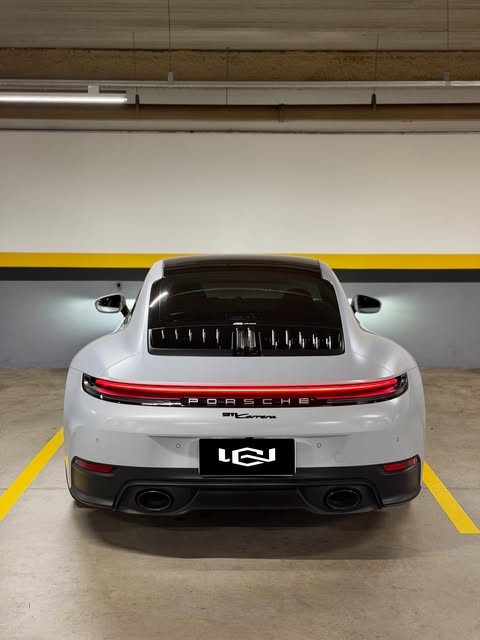 PORSCHE 911 CARRERA - Imagem 9