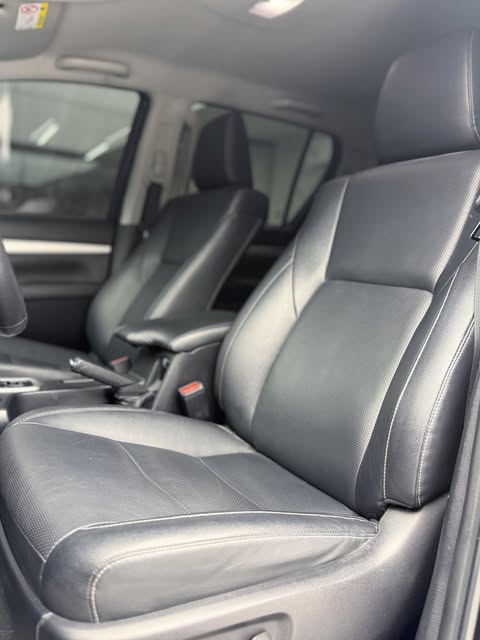 TOYOTA HILUX SRX - Imagem 4