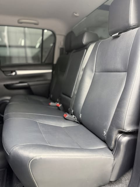 TOYOTA HILUX SRX - Imagem 5
