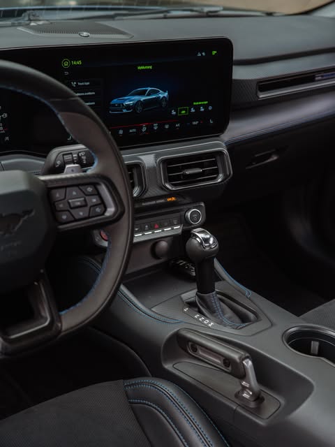 FORD MUSTANG DARK HORSE - Imagem 12