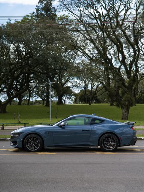 FORD MUSTANG DARK HORSE - Imagem 3