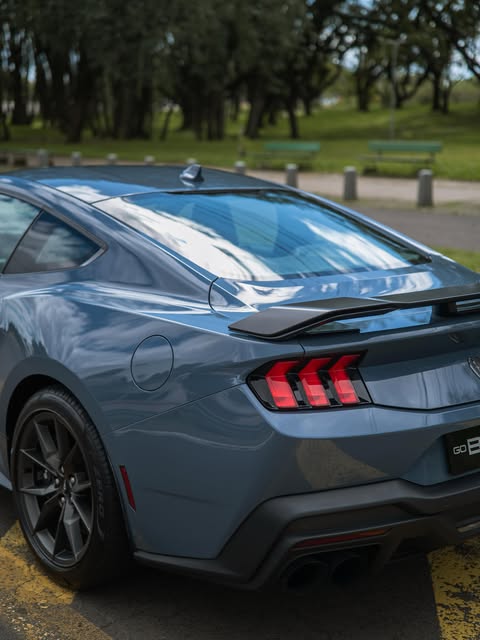 FORD MUSTANG DARK HORSE - Imagem 6